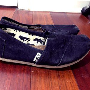 TOMS Shoes